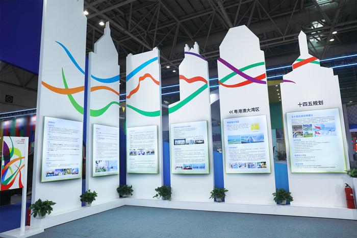 “香港连系全球”展览盛大开幕，彰显国际枢纽魅力