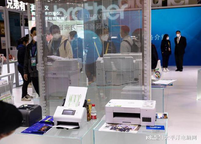 兄弟高管专访 以创新产品与服务迎接市场变革，深耕展览展示服务领域